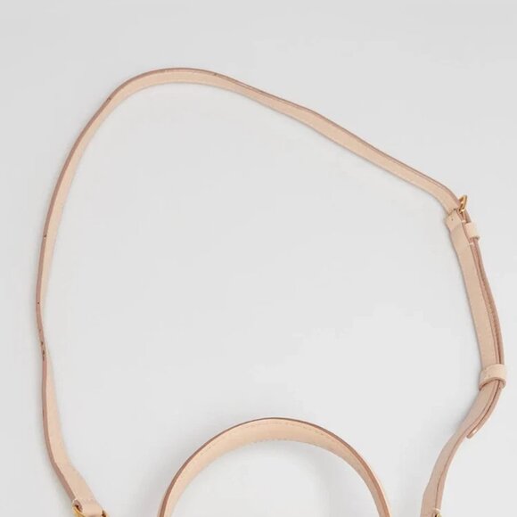 Louis Vuitton Creme Leather Rose Des Vents MM Bag - Picture 5 of 12